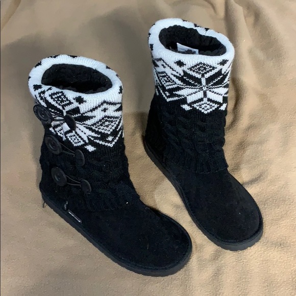 L Melinda Striped Cuff Bootie Slippers NWT MUK LUKS® M